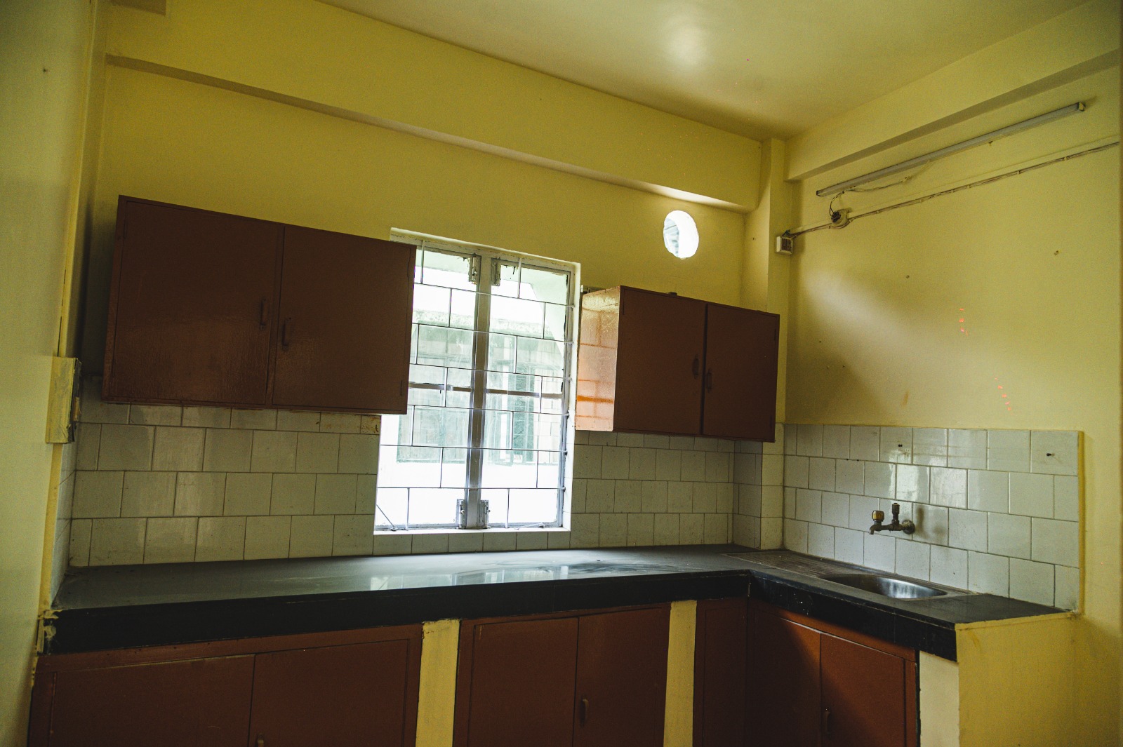 Unfurnished 3bhk in Uday Path, Zoo Tiniali, Guwahati, Assam, India for Rent